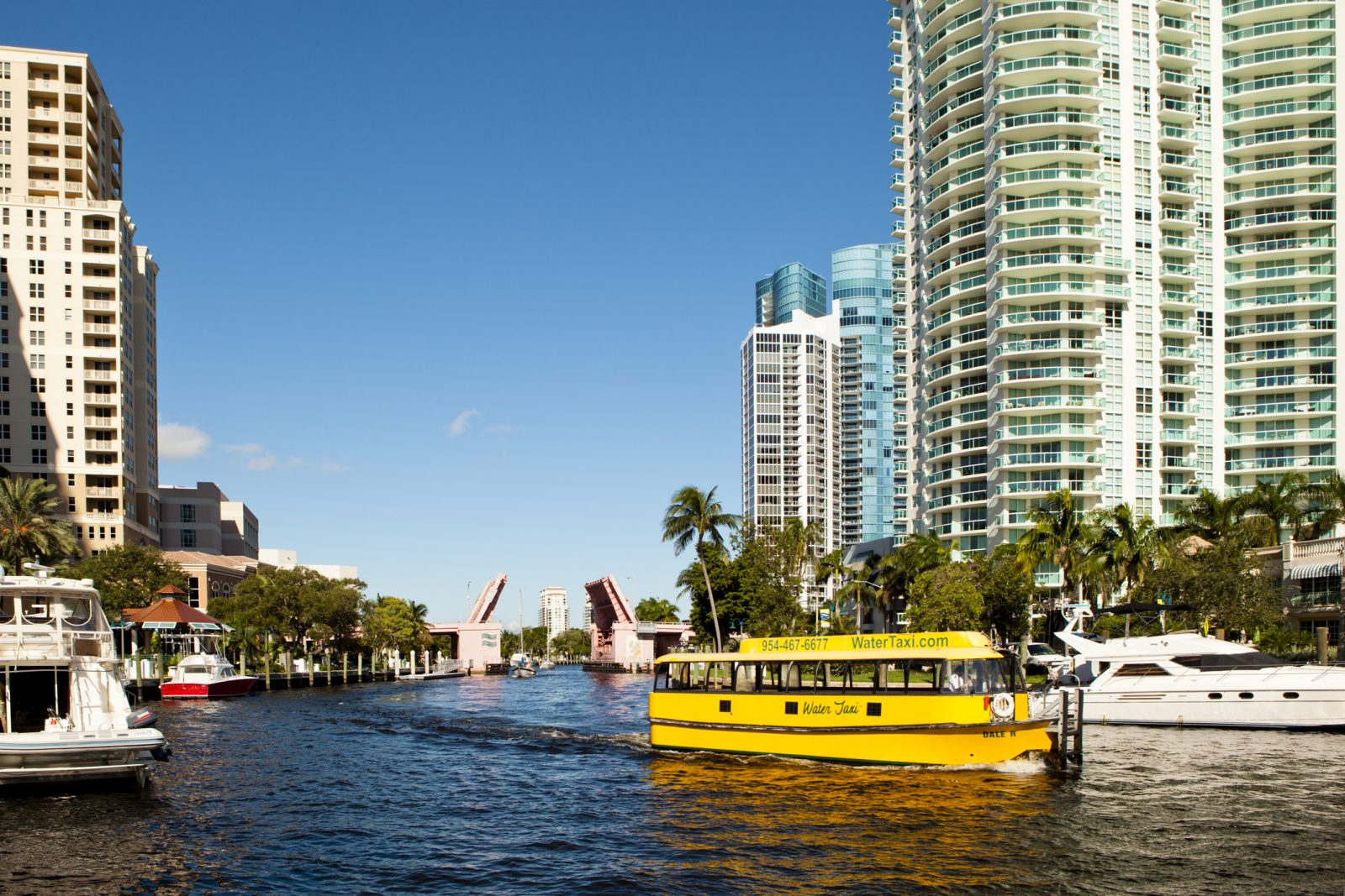 Water Taxi on the Intracoastal Waterway in Fort Lauderdale